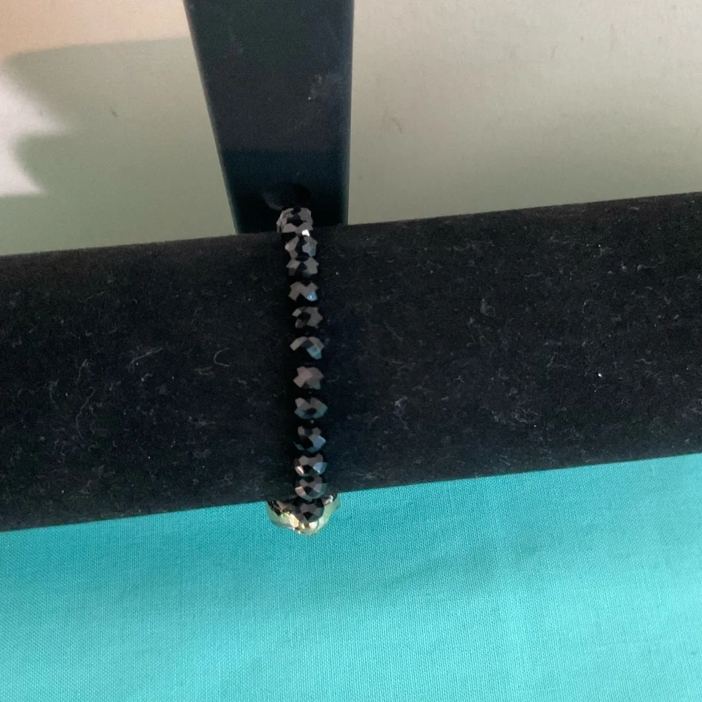 Elegant Multicolor Druzy and Black Beaded Bracelet